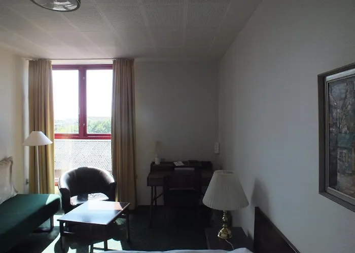 Hundested Kro Hotel Хуннестед