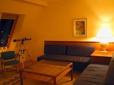 Hundested Kro Hotel Мини-отель 3*