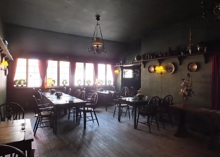 Hundested Kro Hotel Мини-отель Хуннестед